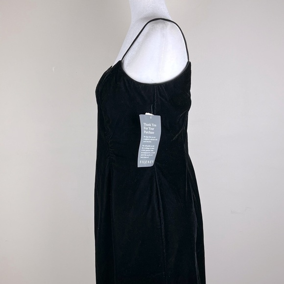 Late Edition | Vintage Dead Stock 80s 90s Timeless Black Velvet Maxi Dress | 8 - Picture 10 of 13